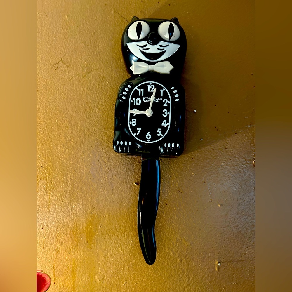 Kit Kat clock